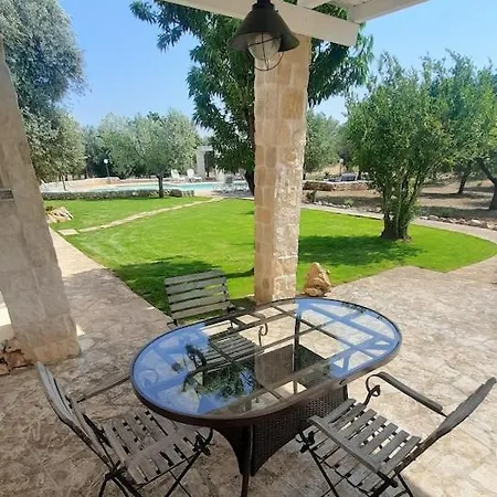 Villa Boschetto Della Pace Mit Pool Ostuni